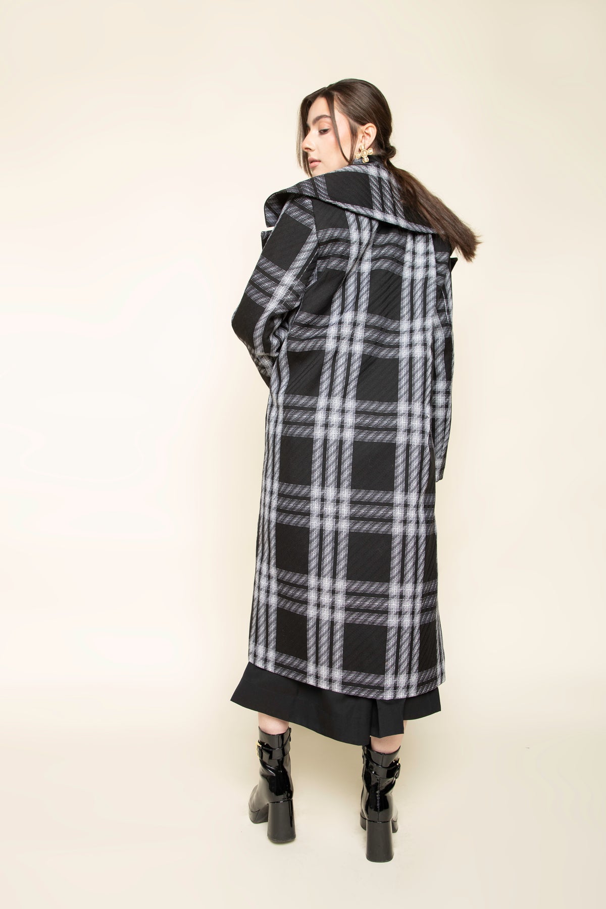 Coat Emei b/w wool